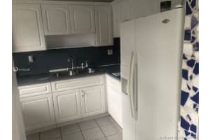 250 W Park Dr, Miami, FL 33172, Sold 04/14/21