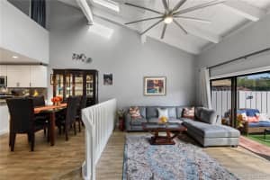 410 SE 7th St, Dania Beach, FL 33004, Sold 03/22/21