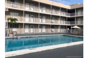 6580 Santona St a14, Miami, FL 33146, Sold 04/14/21