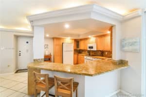 5750 Collins Ave #5a, Miami Beach, FL 33140, Sold 05/17/21