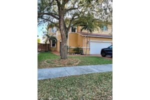 15658 SW 112th Dr, Miami, FL 33196, Sold 05/05/21