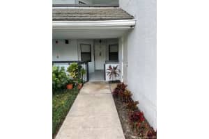 112 Bay Colony Dr N, North Palm Beach, FL 33408, Sold 05/26/21