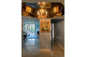 112 Bay Colony Dr N, North Palm Beach, FL 33408, Sold 05/26/21