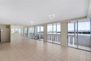 800 West Ave PH 11, Miami Beach, FL 33139, Sold 05/11/21