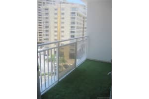 1801 S Ocean Dr, Hallandale Beach, FL 33009, Sold 06/03/21