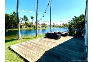 875 Garnet Cir, Weston, FL 33326, Sold 05/17/21