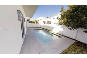 8265 NW 34th St, Doral, FL 33166, Sold 06/29/21