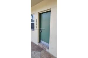 4800 NW 24th Ct APT D117, Lauderdale Lakes, FL 33313, Sold 02/22/22