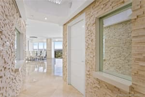 4775 Collins Ave, Miami Beach, FL 33140, Sold 05/05/21