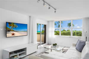 2555 Collins Ave, Miami, FL 33140, Sold 05/10/21