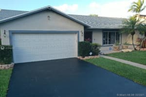 10141 NW 21st St, Pembroke Pines, FL 33026, Sold 04/22/21