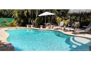 18092 NW 87th Ct, Hialeah, FL 33018, Sold 04/21/21