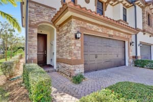 9610 Town Parc Cir S, Parkland, FL 33076, Sold 03/26/21