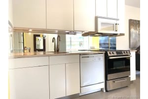 1100 Alton Rd #3a, Miami Beach, FL 33139, Sold 06/25/21