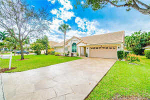 8212 NW 40th Ct, Coral Springs, FL 33065, Sold 04/07/21