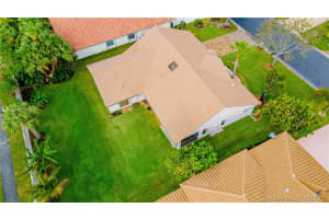8212 NW 40th Ct, Coral Springs, FL 33065, Sold 04/07/21
