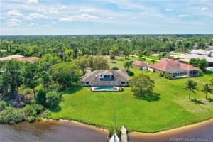 2521 SE N Lookout Blvd, Port St. Lucie, FL 34984, Sold 05/28/21