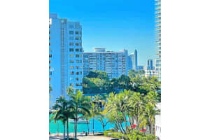 1300 Lincoln Rd C803, Miami Beach, FL 33139, Sold 03/19/21