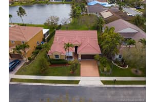 19978 SW 3rd Pl, Pembroke Pines, FL 33029, Sold 04/08/21