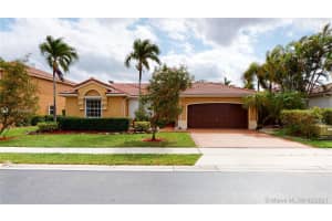 19978 SW 3rd Pl, Pembroke Pines, FL 33029, Sold 04/08/21
