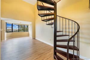 8215 SW 152nd Ave, Miami, FL 33193, Sold 04/20/21