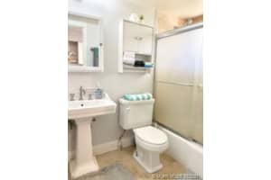 851 Meridian Ave, Miami Beach, FL 33139, Sold 03/26/21