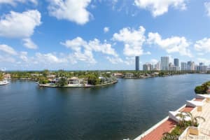 20191 E Country Club Dr, Miami, FL 33180, Sold 10/29/21