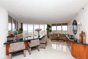 20191 E Country Club Dr, Miami, FL 33180, Sold 10/29/21