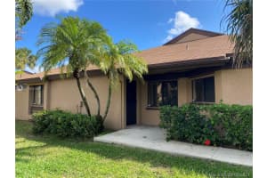3852 NW 94th Way, Sunrise, FL 33351, Sold 04/19/21