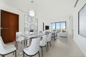 800 South Pointe Dr, Miami Beach, FL 33139, Sold 03/12/21
