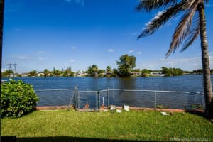 21811 S Heritage Cir, Pembroke Pines, FL 33029, Sold 05/07/21