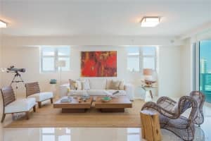 3201 NE 183rd St, Aventura, FL 33160, Sold 08/20/21