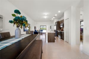8039 NW 104th Ave, Doral, FL 33178, Sold 04/22/21