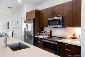 8039 NW 104th Ave, Doral, FL 33178, Sold 04/22/21