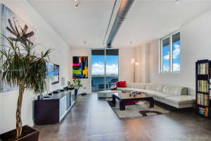 700 NE 25th St, Miami, FL 33137, Sold 08/30/21