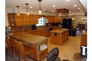 14101 SW 28th Ct, Davie, FL 33330, Sold 05/21/21