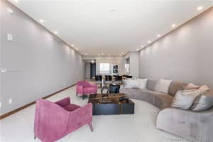 18975 Collins Ave, Sunny Isles Beach, FL 33160, Sold 08/25/21