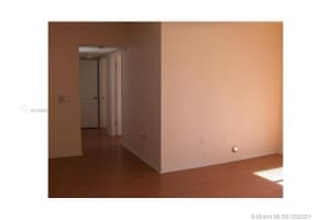 9300 Fontainebleau Blvd E109, Miami, FL 33172, Sold 03/15/21