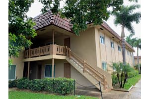 2718 NW 39th Way, Lauderdale Lakes, FL 33311, Sold 04/21/21