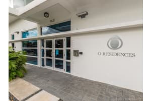 9821 E Bay Harbor Dr, Bay Harbor Islands, FL 33154, Sold 09/21/21