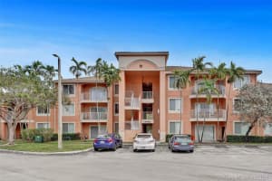 6936 SW 39th St APT D203, Davie, FL 33314, Sold 04/20/21