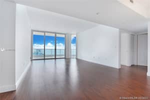 5025 Collins Ave, Miami Beach, FL 33140, Sold 04/16/21