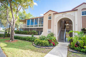 4800 NW 102nd Ave, Doral, FL 33178, Sold 05/10/21