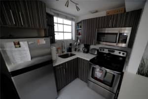 865 Collins Ave, Miami Beach, FL 33139, Sold 04/15/22