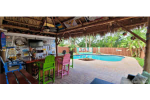 332 SW 195th Ave, Pembroke Pines, FL 33029, Sold 04/09/21