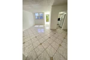 9411 SW 4th St, Miami, FL 33174, Sold 05/26/21