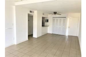 110 Fontainebleau Blvd, Miami, FL 33172, Sold 05/24/21