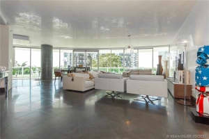 Add Building Entrance, 2127 Brickell Ave, Miami, FL 33129, Sold 07/30/21
