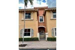 4915 Tradewinds Ter, Fort Lauderdale, FL 33312, Sold 05/12/21
