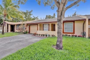 9310 E Daffodil Ln, Miramar, FL 33025, Sold 01/12/22